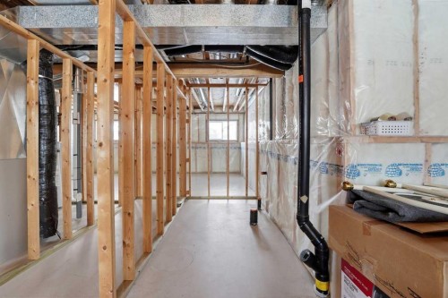 16 Lanterman Close, Red Deer, AB - Indoor