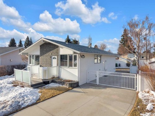 5934 41 Street Crescent  Red Deer, AB T4N 1B7