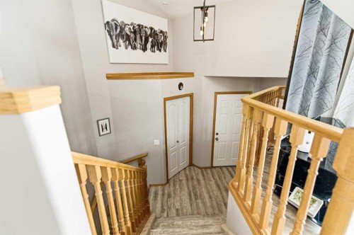 22 Mcdougall Close, Penhold, AB - Indoor Photo Showing Other Room