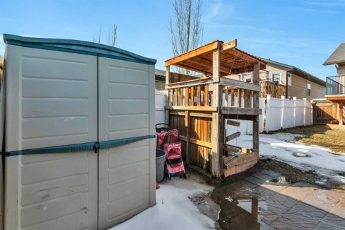 356 Kingston Drive, Red Deer, AB - Outdoor With Exterior