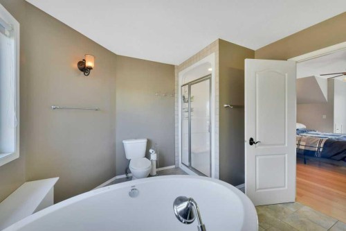 5317 50 Street, Bentley, AB - Indoor