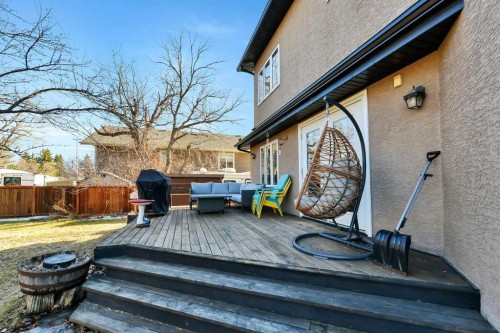 5317 50 Street, Bentley, AB - Outdoor