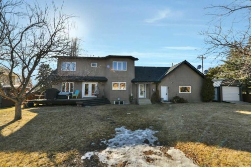 5317 50 Street, Bentley, AB - Outdoor