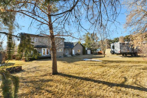 5317 50 Street, Bentley, AB - Outdoor