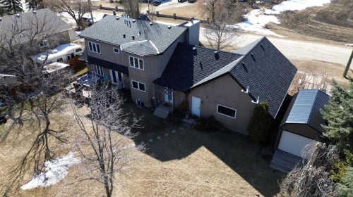5317 50 Street, Bentley, AB - Outdoor