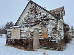 315 Haultain Avenue  Heisler, AB T0B 2A0