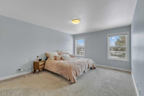 5645 Panorama Drive, Blackfalds, AB - Indoor Photo Showing Bedroom