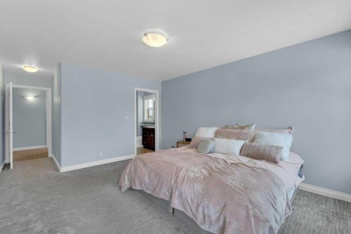 5645 Panorama Drive, Blackfalds, AB - Indoor Photo Showing Bedroom