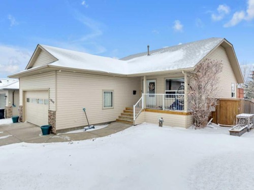 5645 Panorama Drive, Blackfalds, AB - Outdoor With Deck Patio Veranda