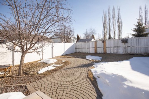 119 Ammeter Close, Red Deer, AB - Outdoor