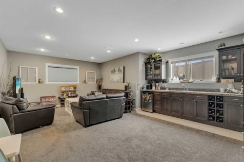 94 Mackenzie Crescent, Lacombe, AB - Indoor