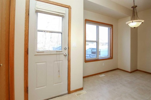 25 Adams Close, Red Deer, AB - Indoor Photo Showing Other Room