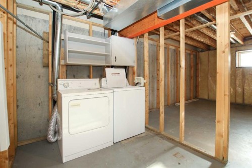 25 Adams Close, Red Deer, AB - Indoor Photo Showing Laundry Room