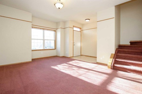 25 Adams Close, Red Deer, AB - Indoor Photo Showing Other Room