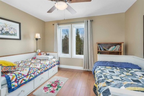 57-39408 Range Road 21, Rural Lacombe County, AB - Indoor Photo Showing Bedroom