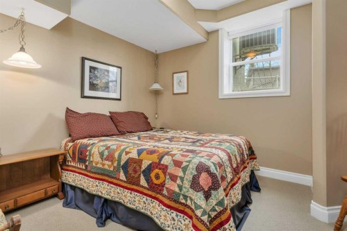 57-39408 Range Road 21, Rural Lacombe County, AB - Indoor Photo Showing Bedroom