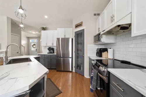 52 Elliott Drive, Camrose, AB - Indoor Photo Showing Kitchen With Upgraded Kitchen