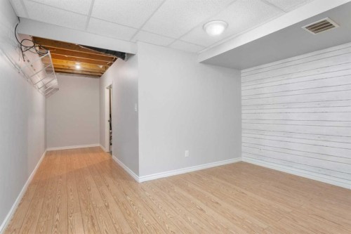 9 Cardinal Avenue, Red Deer, AB - Indoor Photo Showing Other Room