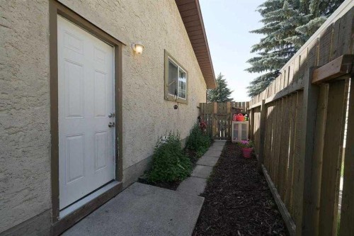 9 Cardinal Avenue, Red Deer, AB - Outdoor With Exterior