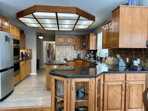 19438 Twp Rd 430, Rural Camrose County, AB - Indoor Photo Showing Kitchen