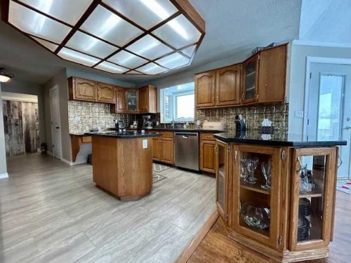 19438 Twp Rd 430, Rural Camrose County, AB - Indoor Photo Showing Kitchen