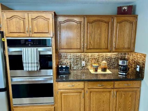 19438 Twp Rd 430, Rural Camrose County, AB - Indoor Photo Showing Kitchen