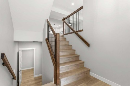 4307 48 Avenue, Sylvan Lake, AB - Indoor Photo Showing Other Room