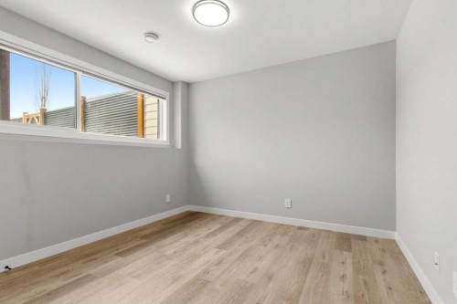 4307 48 Avenue, Sylvan Lake, AB - Indoor Photo Showing Other Room