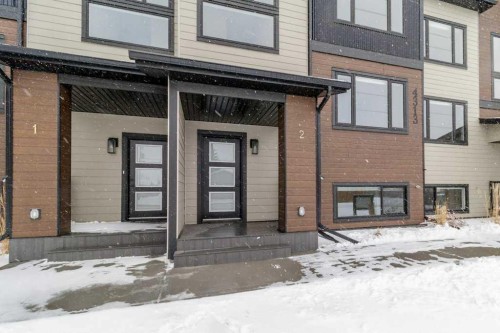 4307 48 Avenue, Sylvan Lake, AB - Outdoor