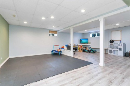 85 Hathaway Lane, Lacombe, AB - Indoor Photo Showing Basement