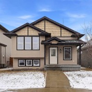 28 Ibbotson Close Red Deer, AB T4R 0C7