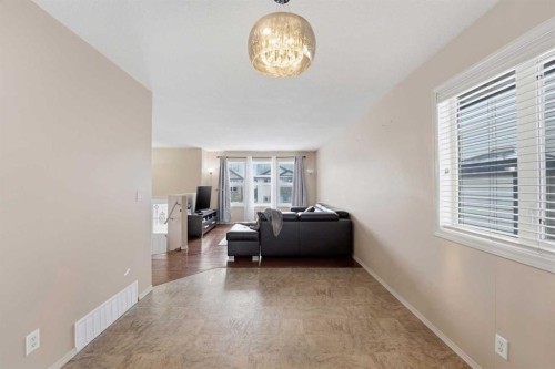 28 Ibbotson Close, Red Deer, AB - Indoor