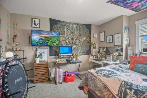 7 Rowberry Court, Sylvan Lake, AB - Indoor Photo Showing Bedroom