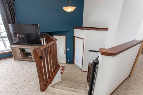 35 Landry Bend, Red Deer, AB - Indoor Photo Showing Other Room