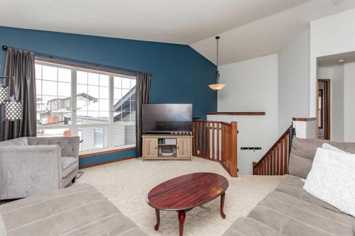 35 Landry Bend, Red Deer, AB - Indoor Photo Showing Living Room