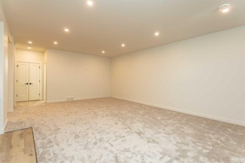 20 Emmett Crescent, Red Deer, AB - Indoor Photo Showing Other Room