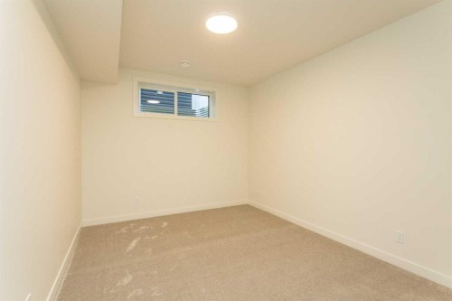 20 Emmett Crescent, Red Deer, AB - Indoor Photo Showing Other Room