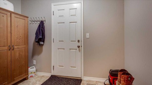 148 Valley Crescent, Blackfalds, AB - Indoor Photo Showing Other Room