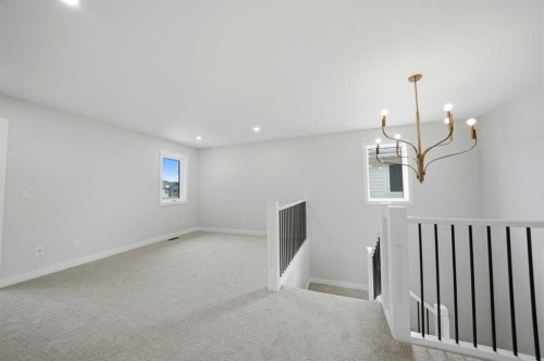 115 Crestview Boulevard, Sylvan Lake, AB - Indoor Photo Showing Other Room