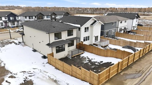 115 Crestview Boulevard, Sylvan Lake, AB - Outdoor