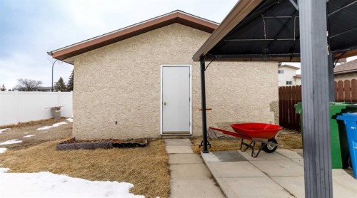 7 Mclevin Crescent, Red Deer, AB - Outdoor With Exterior