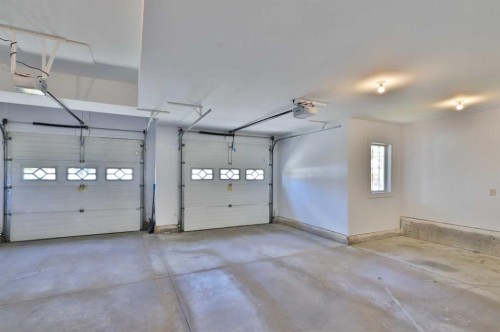 87 Aldrich Close South, Red Deer, AB - Indoor Photo Showing Garage