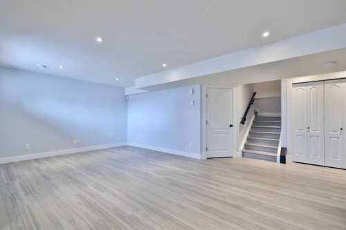 87 Aldrich Close South, Red Deer, AB - Indoor Photo Showing Other Room