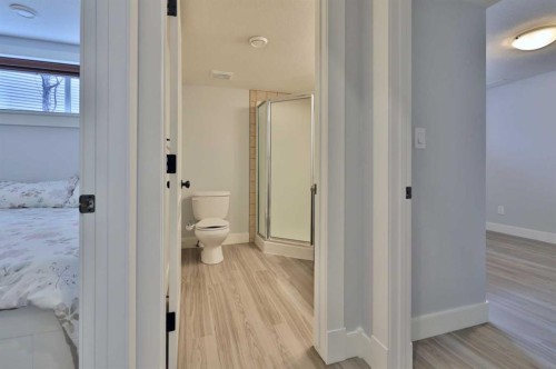 87 Aldrich Close South, Red Deer, AB - Indoor Photo Showing Bathroom