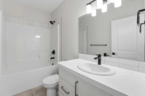 41 Emmett Crescent, Red Deer, AB - Indoor Photo Showing Bathroom