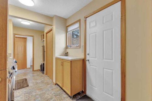 38459 Range Road 283, Rural Red Deer County, AB - Indoor Photo Showing Other Room