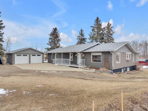 38459 Range Road 283, Rural Red Deer County, AB - Outdoor With Deck Patio Veranda