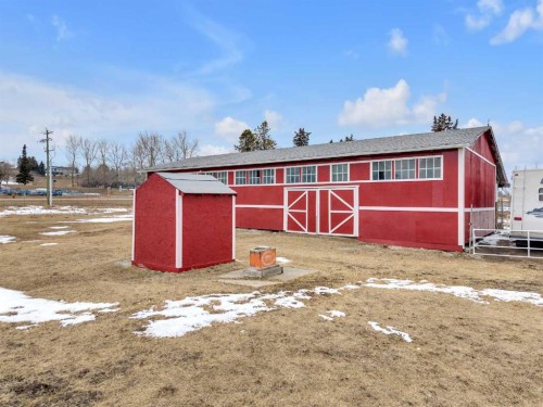 38459 Range Road 283, Rural Red Deer County, AB - Outdoor