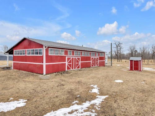 38459 Range Road 283, Rural Red Deer County, AB - Outdoor