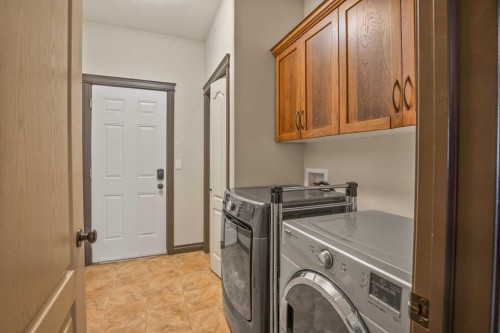 7135 Henner'S Road, Lacombe, AB - Indoor Photo Showing Laundry Room